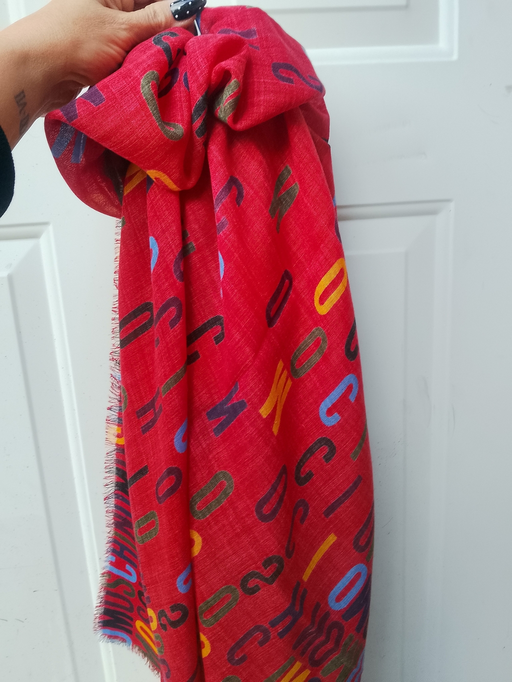 Moschino Red Multicolor Logo Pattern Scarf - Picture 5 of 5